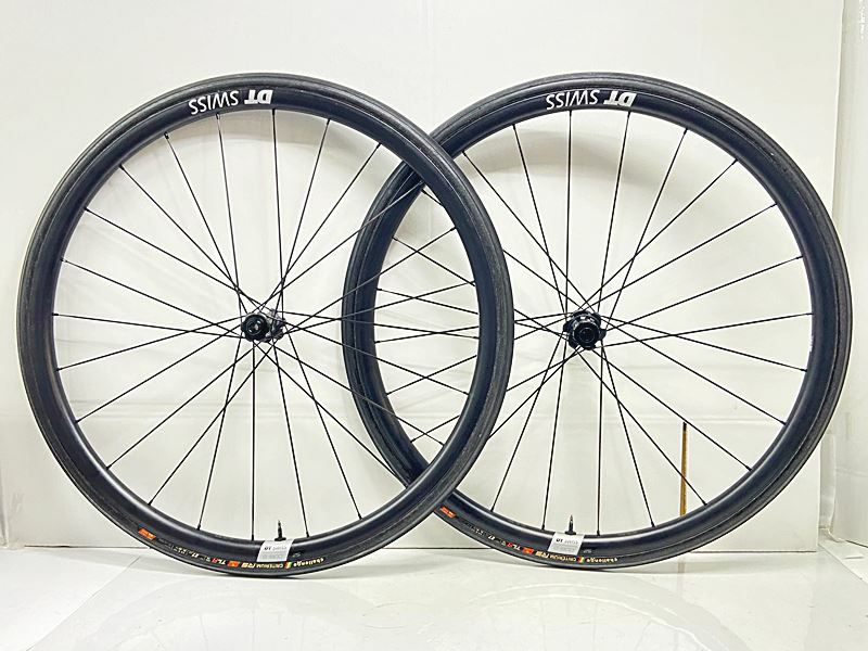 ○DT swiss PR1400 DICUT DISC シマノフリー 11/12s対応 クリンチャー チューブレス ホイールセット 美品 DT-SWISS 「ディーティースイス」 PR1400 DICUT シマノ11速 622
