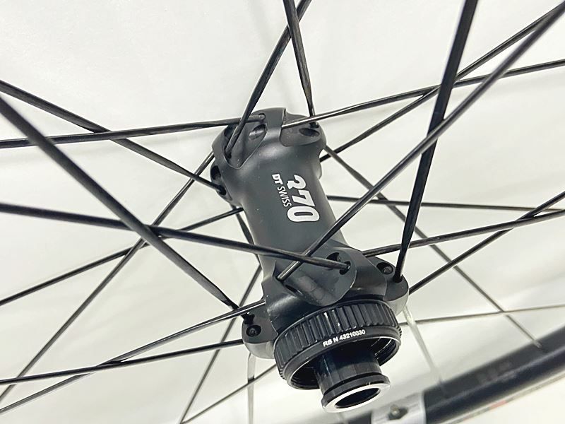 DT　P1800　SPLINE　ディスクローター　アルテグラ　11sカセット　シュワルベ　チューブレスレディタイヤ付き DT SWISS ( ディーティースイス ) ロードバイク用ホイール