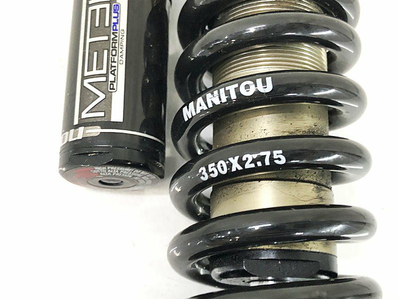 Manitou l リアサスペンション 190 Manitou l リアサスペンション 190 Manitou l リアサスペンション 190