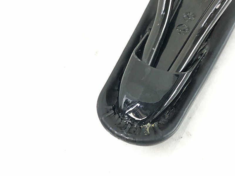 SPECIALIZED　OURA サドル スペシャライズド SPECIALIZED オーラ OURA サドル