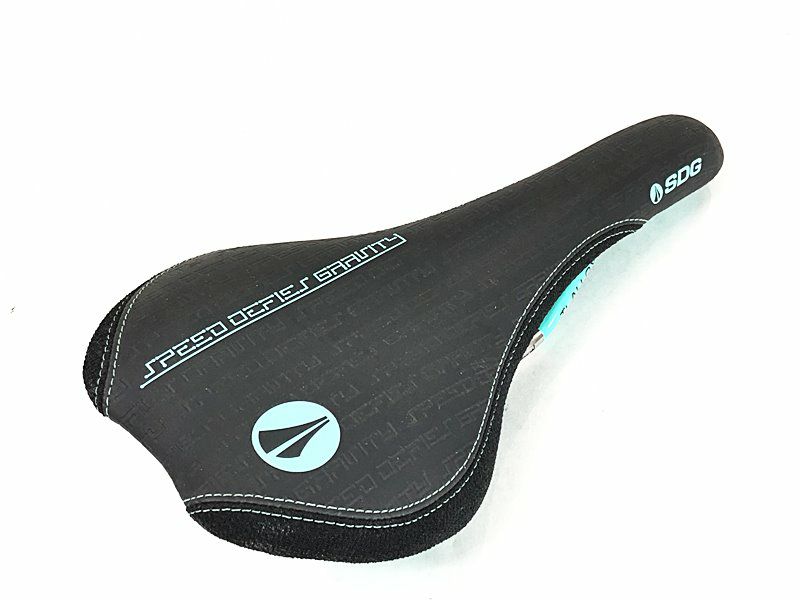 未使用品】SDG マウンテンバイク サドル FLY RL チタン 未使用品】SDG