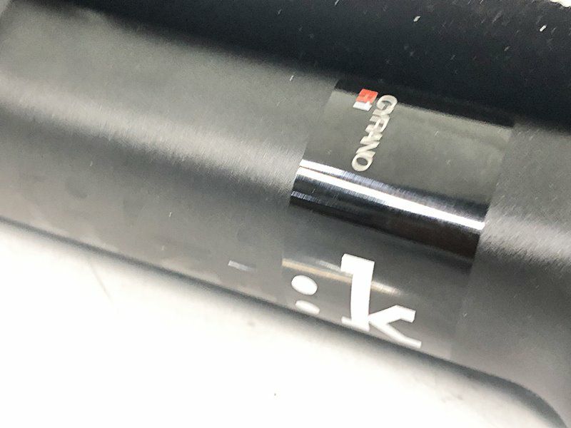 超美品】CYRANO R1 カメレオンカーボンフィジーク シラノ