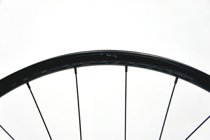 ※美品※BONTRAGER PARADIGM ELITE シマノフリー11s Bontrager Paradigm Elite TLR Road Wheel - Trek Bikes (JP)