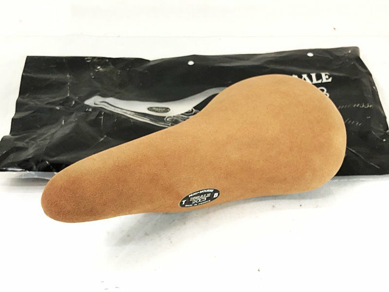 【中古】仏イデアル　TB2003  ロードサドル 未使用品 イデアル IDEAL 2003 SADDLE サドル