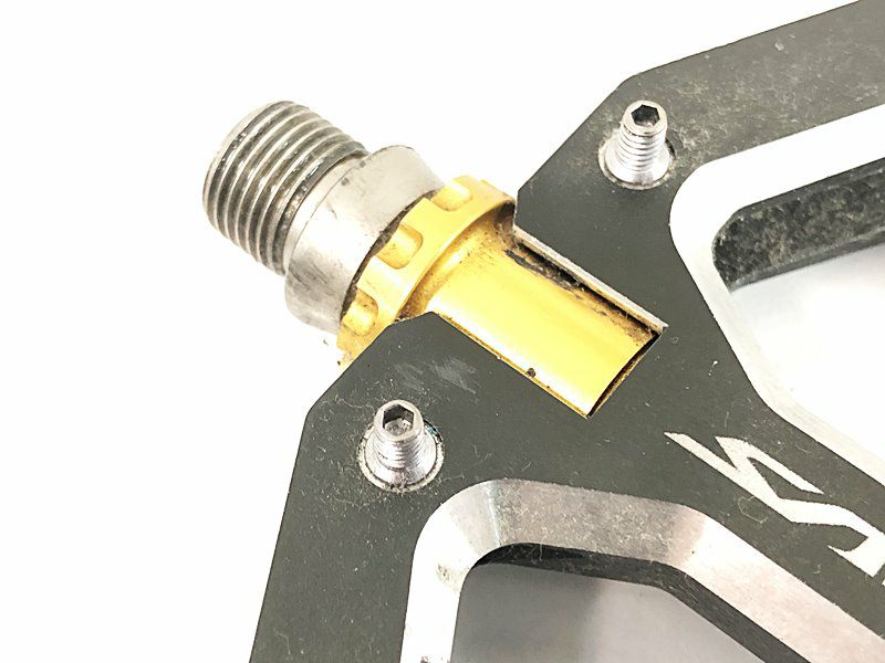 シマノ SHIMANO SAINT PD-M828 フラットペダル MTB Shimano Saint PD-M828 Pedals - Components