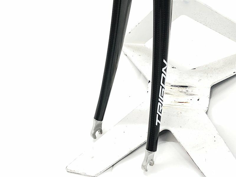 TRIGON RC05 カーボンフォーク 700C TRIGON RC05 カーボンフォーク 700C TRIGON RC05 カーボン