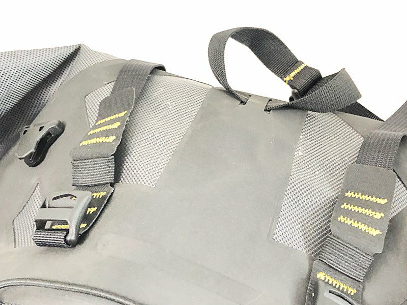 アピデュラ APIDURA エクスペディション・ハンドルバーパック エクスペディション・ハンドルバーパック（9L）｜APIDURA