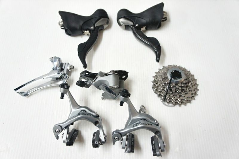 ▽▽シマノ SHIMANO アルテグラ ULTEGRA 5点セット ST-6700 FD