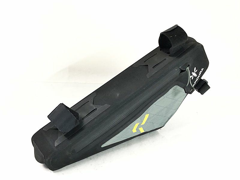 美品 アピデュラ APIDURA バックカントリー フレームバッグ BACK