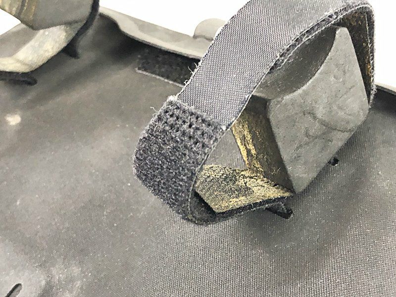 アピデュラ APIDURA レーシング ハンドルバーバッグ RACING HANDLE BAR BAG