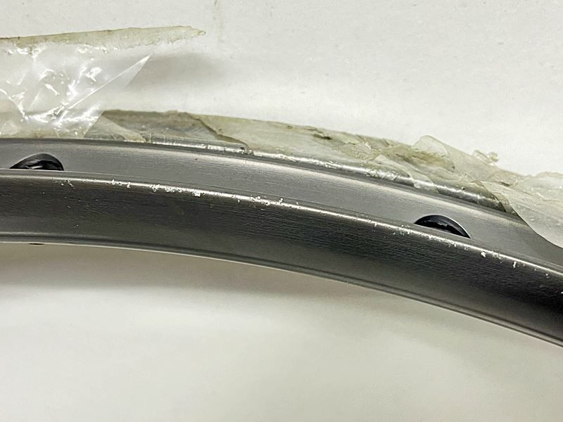 大感謝・大決算セール】未走行品 アラヤ ARAYA エアロ AERO4 リム2本