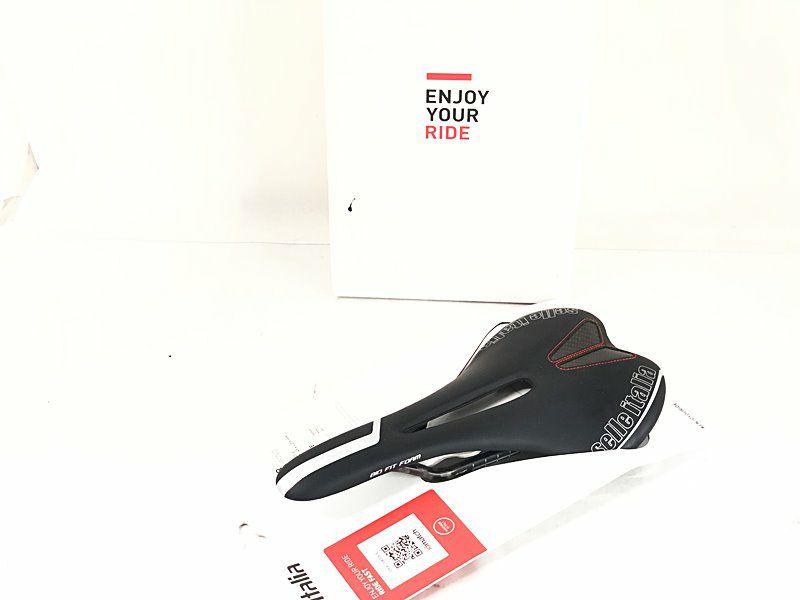 中古　セライタリア SLR Kit Carbonio Flow 2025年最新】Yahoo!オークション -selle italia slr kit