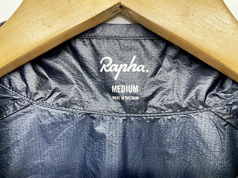 rapha ブルベフライウェイトウィンドジャケット Raphaウインドジャケットサイズは身長で選ぶ？胸囲腹囲で選ぶ？