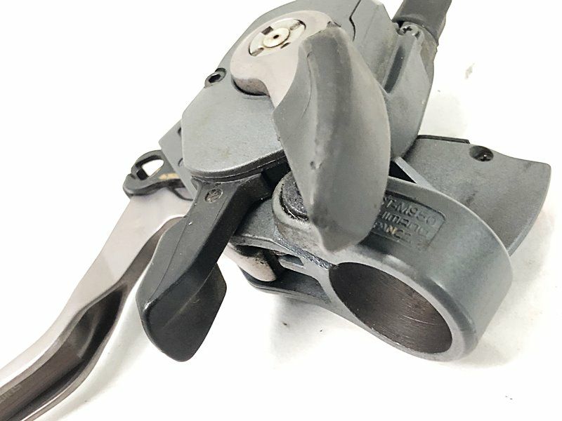 シマノ SHIMANO XTR ST-M950 3x8S 変速レバー シフトレバー 〇