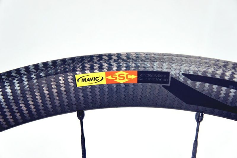 MAVIC COSMIC CARBONE 40 シマノ11s クリンチャー 美品 MAVIC COSMIC CARBONE 40 シマノ11s クリンチャー 美品