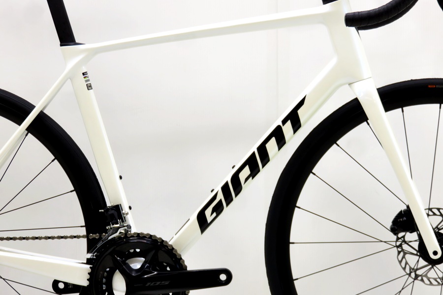 プライスダウン開始】ジャイアント GIANT TCR ADVANCED 2 KOM 2025年