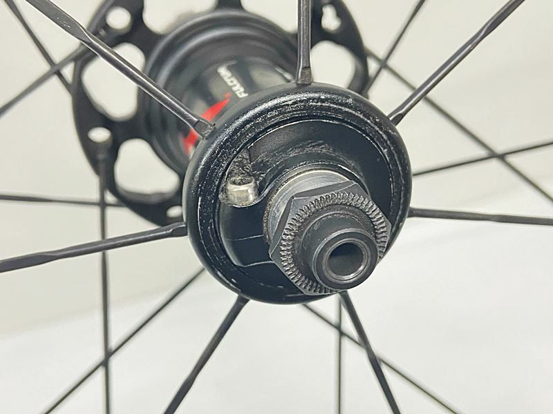 年末年始スーパーセール】フルクラム FULCRUM レーシングクワトロ