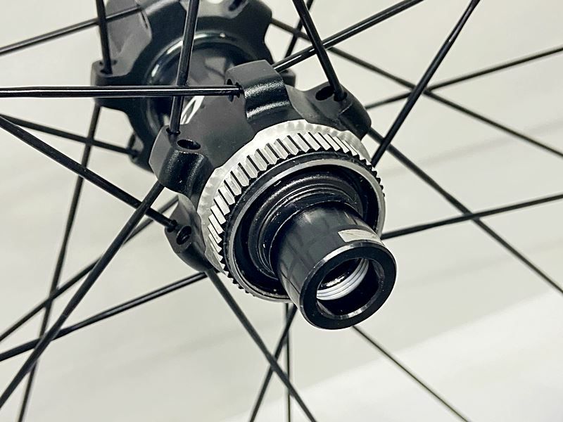 大感謝・大決算セール】未走行品 シマノ SHIMANO GRX WH-RX570