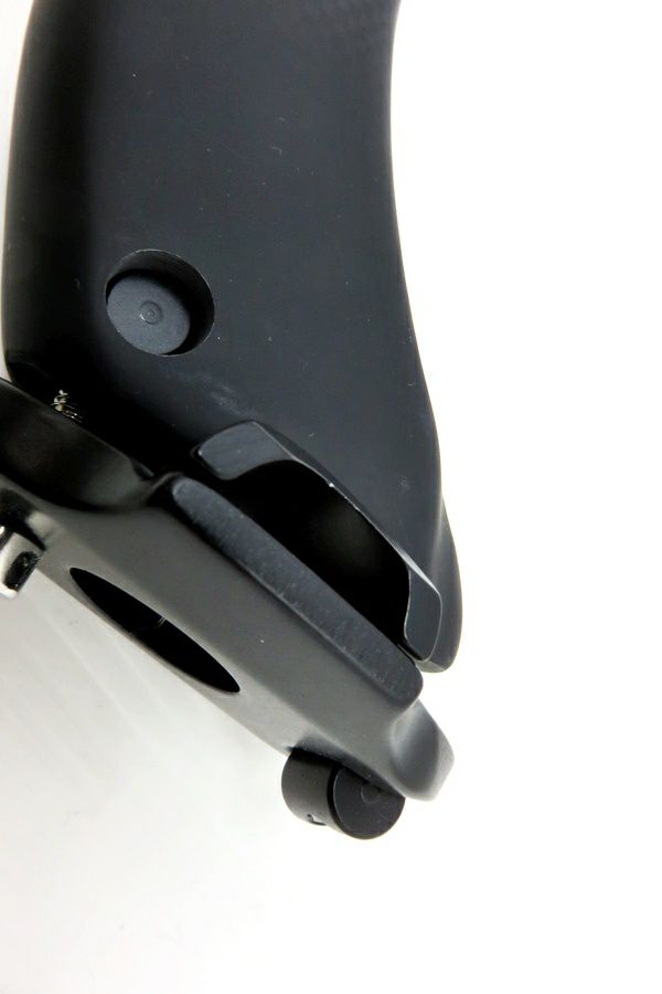 ピナレロ PINARELLO プリンスPRINCE専用カーボンシートポスト ブラック