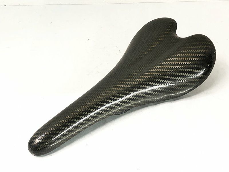 AX ライトネス AX LIGHTNESS フルカーボンサドル CARBON SADDLE サドル AX ライトネス AX LIGHTNESS フルカーボンサドル CARBON SADDLE サドル