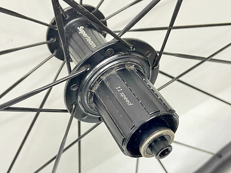 スーパーチーム SUPERTEAM ウェーブ形状カーボンホイール ホイール