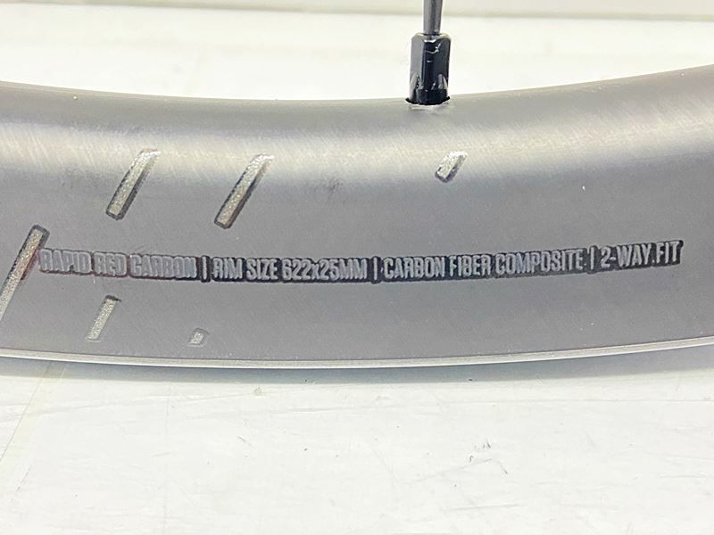 未走行品 フルクラム FULCRUM ラピッドレッド RAPID RED CARBON