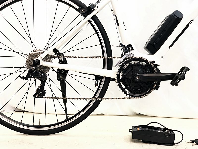 ○ ヤマハ YAMAHA YPJ-C 2021 電動アシスト自転車 Mサイズ ホワイト