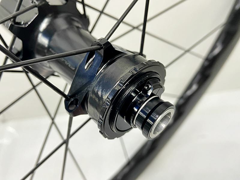 プライスダウン開始】未走行品 フルクラム FULCRUM ソニック SONIQ 42