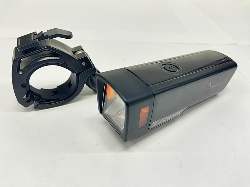 トレック TREK コミューター COMMUTER PRO RT フロントライト 点灯確認済み