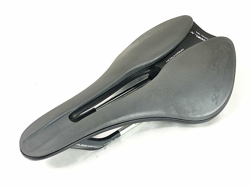 selleITALIA MODEL X BOOST DE ROSA サドル Amazon | デローザ(De Rosa) サドル MODEL X DE ROSA BLK | デローザ