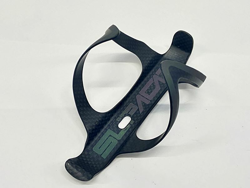 スパカズ SUPACAZ フライケージ カーボン FLY CAGE CARBON ボトル