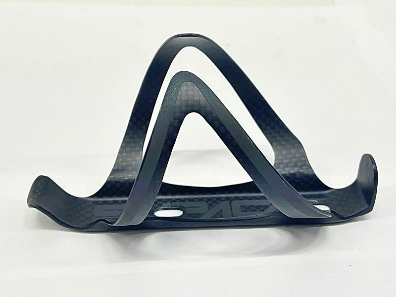 スパカズ ボトルケージ フライケージ カーボン ブラックカーボン　2個セット SUPACAZ(スパカズ) ボトルケージ FLY CAGE CARBON ( フライ ケージ