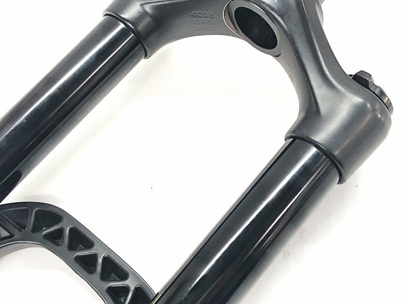 ロックショックス ROCKSHOCKS ヤリ 27.5 RC サスペンションフォーク