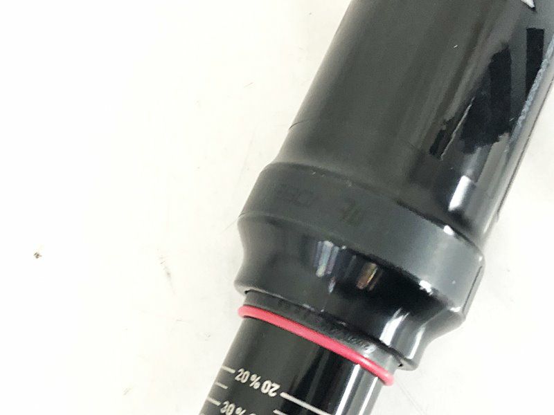 ロックショックス ROCKSHOCKS デラックス セレクト プラス リア