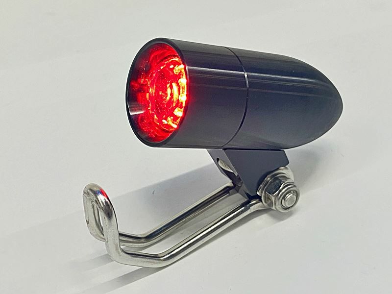 リンドウ RINDOW BIKES BULLET LIGHTING リアライト 点灯確認済み