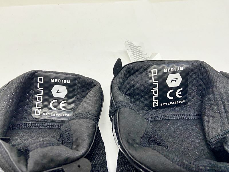 フォックス FOX ENDURO エルボースリーブ ニースリーブ ELBOW GUARD