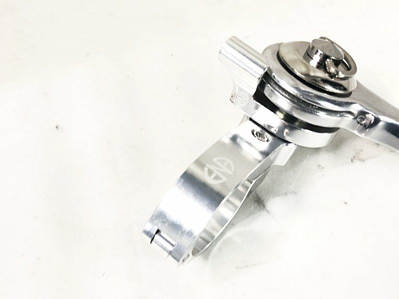 未使用品 ダイアコンペ DIA-COMPE エネシクロ サムシフター 11速 右