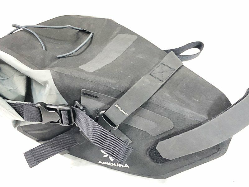 k*o様 APIDURA バックカントリーサドルパック （６L) B071s.jpg