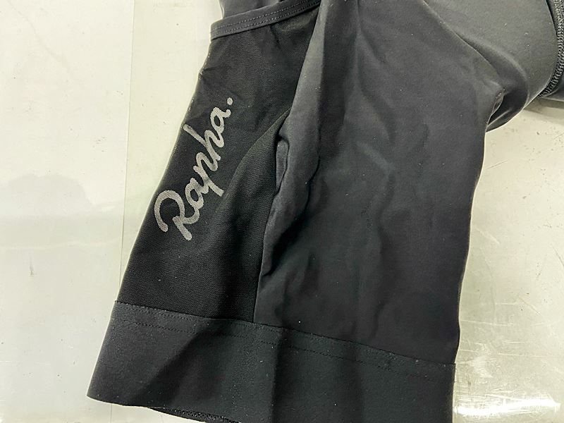 ラファ Rapha コアカーゴビブショーツ CORE CARGO BIBSHORTS Mサイズ