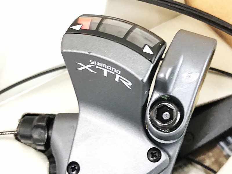 未使用品 シマノ SHIMANO XTR SL-M952 変速レバー シフトレバー 〇