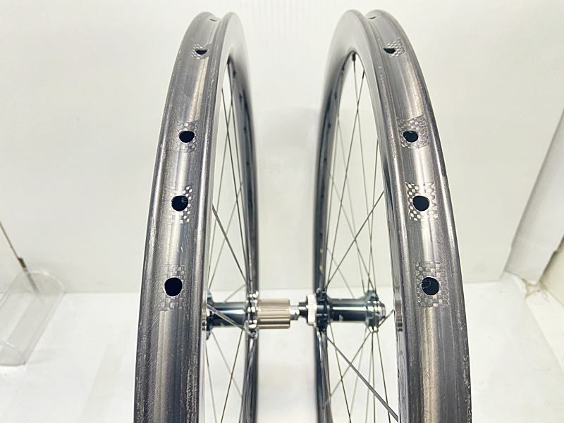 未走行品 シマノ SHIMANO デュラエース DURA-ACE WH-R9170 C40 TU