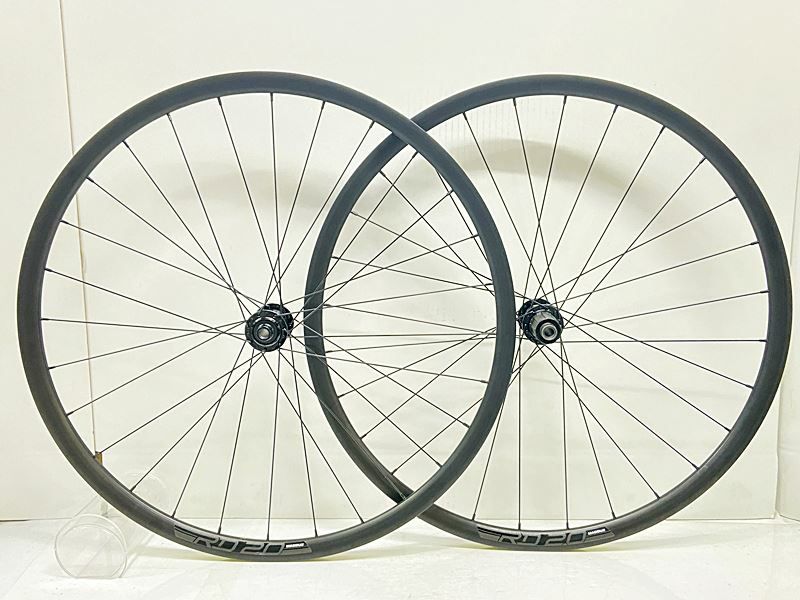 マダックス MADDUX RD2.0 ホイールセット シマノフリー 11速 DISC