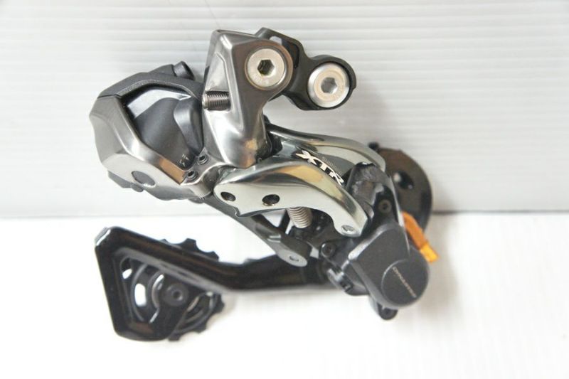 ▽▽シマノ shimano 電動 XTR コンポ 3点セット SW-M9050 FD-M9050 RD