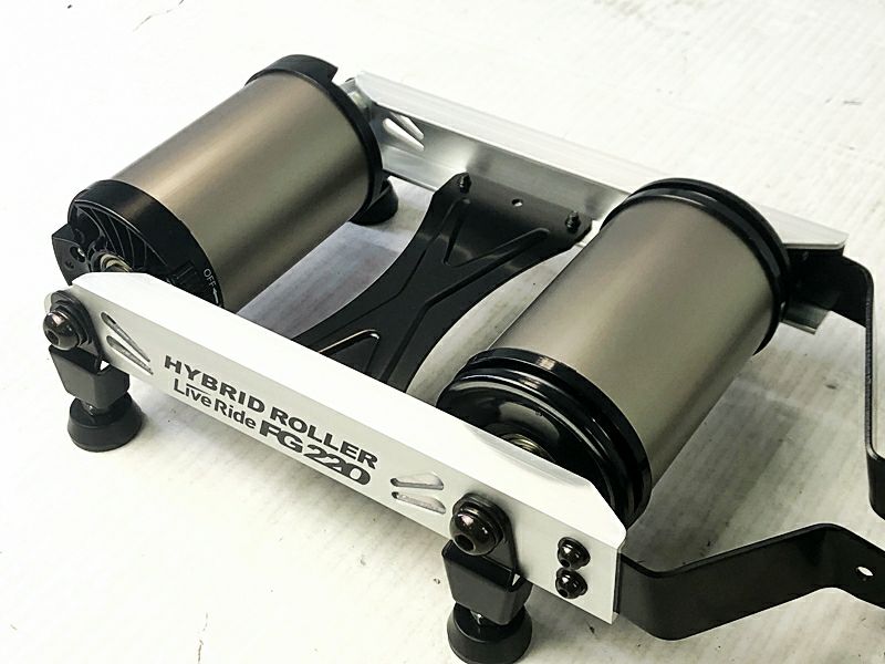 美品 ミノウラ MINOURA FG220 ハイブリッドローラー ローラー台