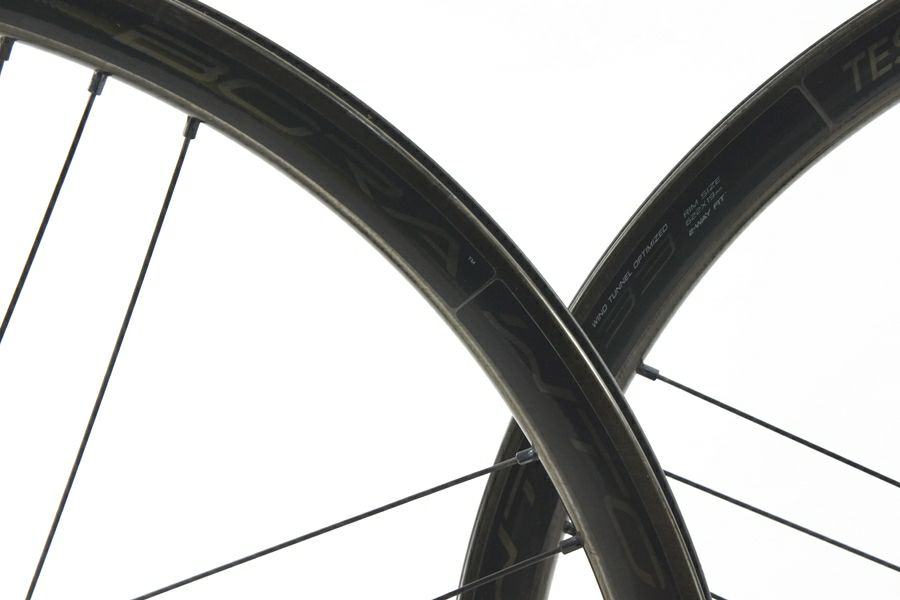 ◇◇カンパニョーロ CAMPAGNOLO ボーラ BORA WTO 33 チューブレス
