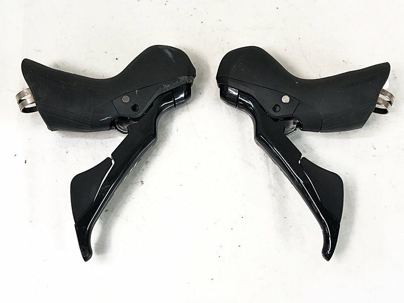 シマノ SHIMANO 105 ST-R7020 油圧DISC 変速レバー シフトレバー 〇