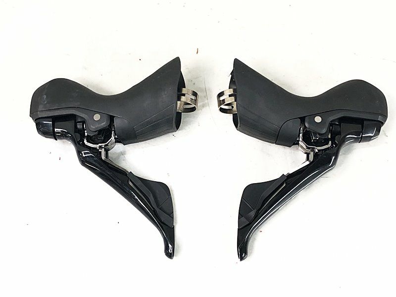 シマノ SHIMANO 105 ST-R7020 油圧DISC 変速レバー シフトレバー 〇