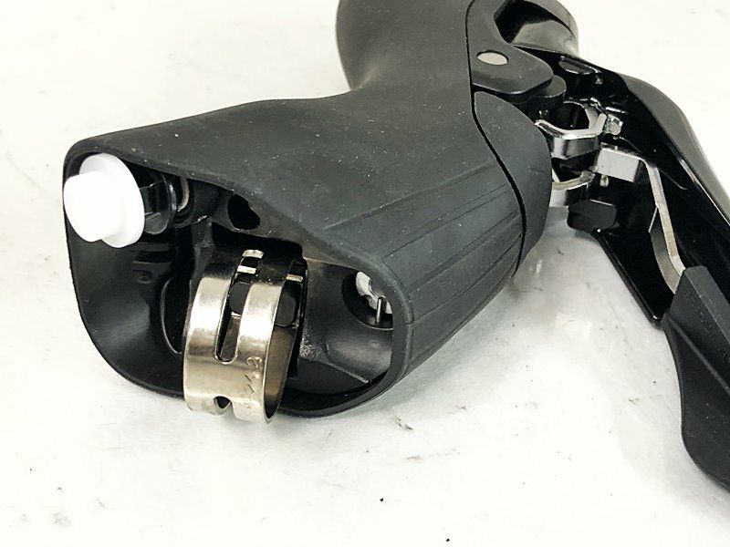 シマノ SHIMANO 105 ST-R7020 油圧DISC 変速レバー シフトレバー 〇