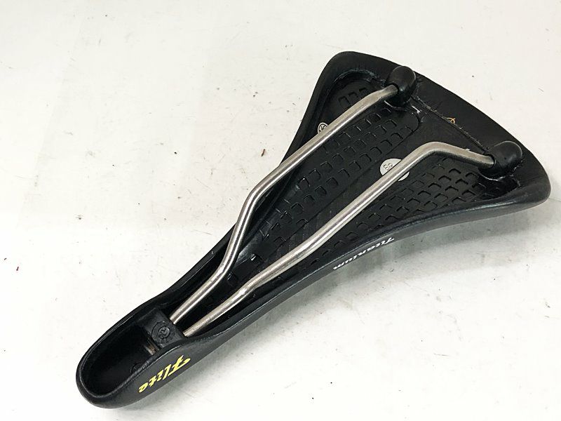 セライタリア SELLE ITALIA フライト チタニウム FLITE TITANIUM