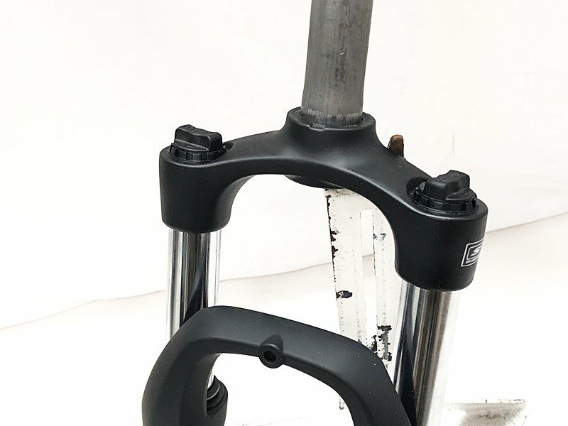 未使用品 エスアールサンツアー SR SUNTOUR サスペンションフォーク